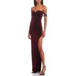 Top 10 ✨ City Vibe Off-The-Shoulder Rhinestone Side Slit Long 👗 Dress Burgundy 🛒