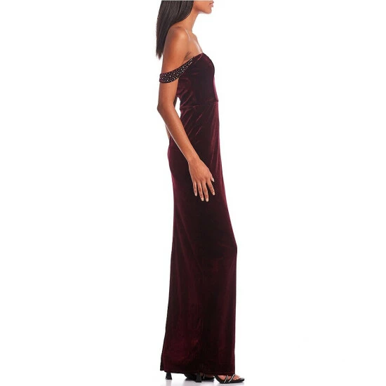 Top 10 β¨ City Vibe Off-The-Shoulder Rhinestone Side Slit Long π Dress Burgundy π - Image 3