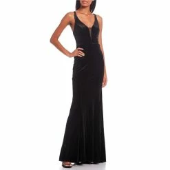 Best reviews of 🧨 City Vibe Velvet V-Neck Illusion Back Long 👗 Dress Black 😍