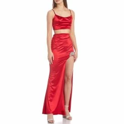 Deals ✨ City Vibe Power Satin Spaghetti Strap Slit-Bling-Hem Long Two-Piece 👗 Dress New Red 😀