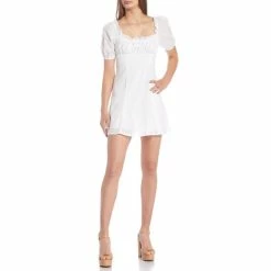 Best reviews of 🎁 City Vibe Emma Ruffle-Puff-Short-Sleeve Pleated Bust Clip-Dot Mesh Empire 👗 Dress White ⭐