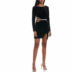New 🌟 City Vibe Long-Sleeve Cutout-Side Rhinestone-Waist Velvet Sheath 👗 Dress Black 🥰