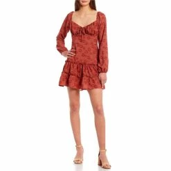 Budget ⌛ City Vibe Blouson Long Sleeve Shirred V-Neck Floral Burnout Double Ruffle Hem 👗 Dress Mauve 🌟